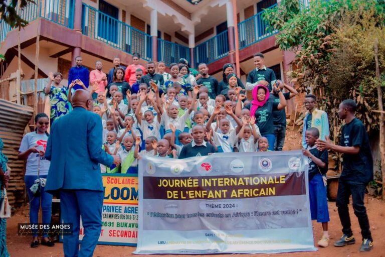 Bukavu : l’Asbl « Musée des anges » célèbre la journée de l’enfant africain par un apostolat à la pédiatrie de Ciriri